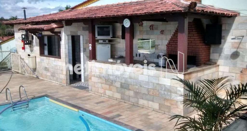 Chácara / sítio com 4 quartos à venda na Rua Sergipe, Bonanza, Santa Luzia