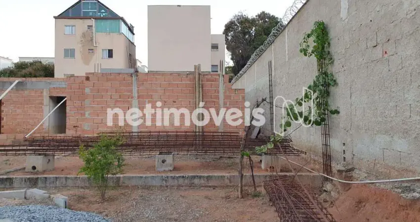 Terreno à venda na Rua Otília Moreira, Trevo, Belo Horizonte