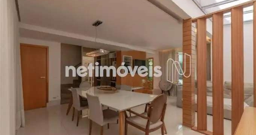 Casa em condomínio fechado com 4 quartos à venda na Rua Expedicionário Nilo Morais Pinheiro, São Luiz, Belo Horizonte