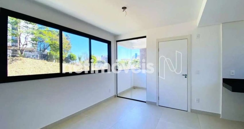 Apartamento com 3 quartos à venda na Rua Itajubá, Sagrada Família, Belo Horizonte