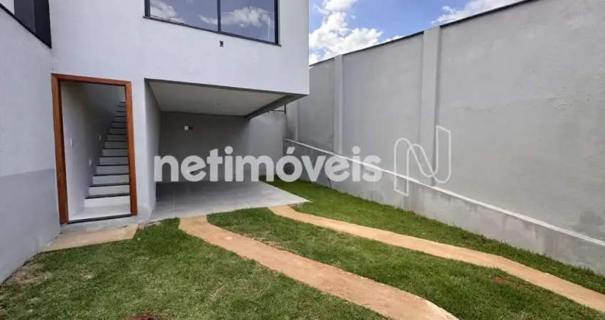 Casa com 3 quartos à venda na Rua Montreal, Trevo, Belo Horizonte