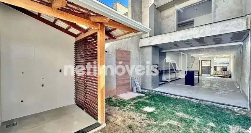 Casa com 3 quartos à venda na Rua Mércia Siqueira Prates, Santa Amélia, Belo Horizonte