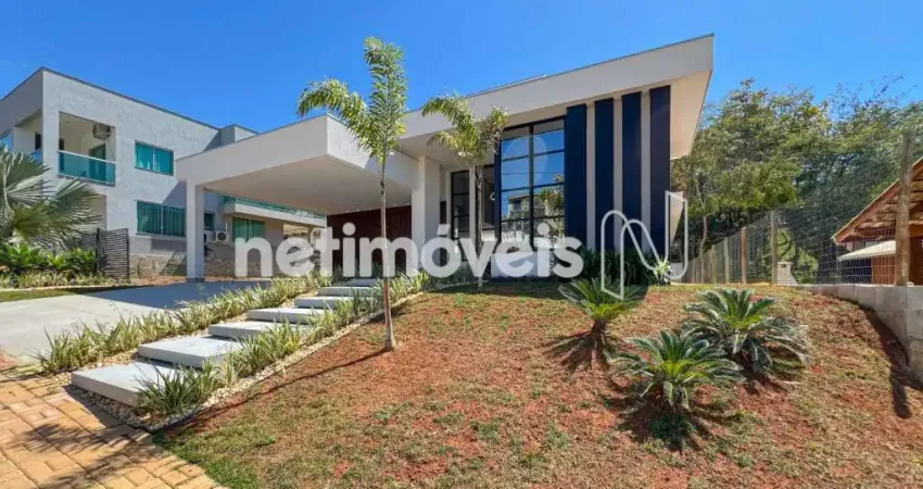 Casa com 4 quartos à venda na Rua F, Gran Royalle, Lagoa Santa