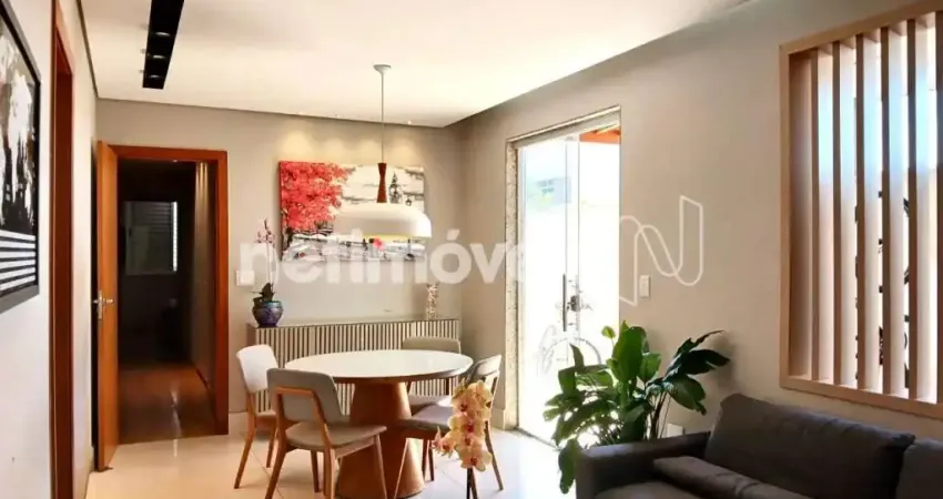 Área privativa de 244m²; com 4 quartos à venda no Sagrada Família