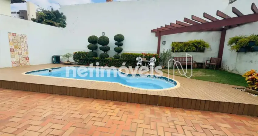 Casa com 4 quartos à venda na Rua Castelo de Alenquer, Castelo, Belo Horizonte