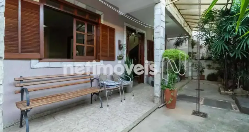 Casa com 3 quartos à venda na Rua Rogério Salles Barbosa, Coqueiros, Belo Horizonte