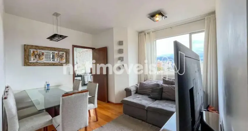 Apartamento com 2 quartos à venda na Rua Pitangui, Sagrada Família, Belo Horizonte