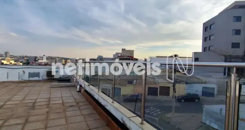 Casa com 4 quartos à venda na Rua Mateus Moreira, Alvorada, Contagem