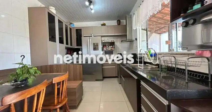 Casa com 2 quartos à venda na Rua Arlindo Zanini, Trevo, Belo Horizonte