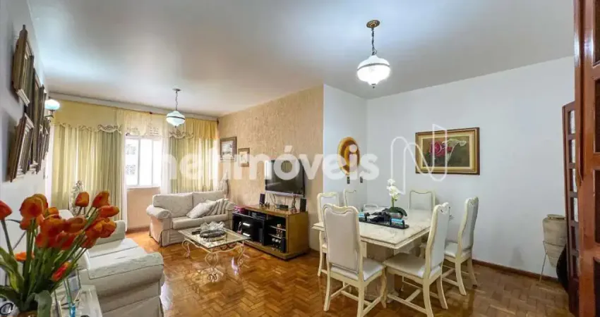Apartamento com 3 quartos à venda na Rua Rio de Janeiro, Centro, Belo Horizonte