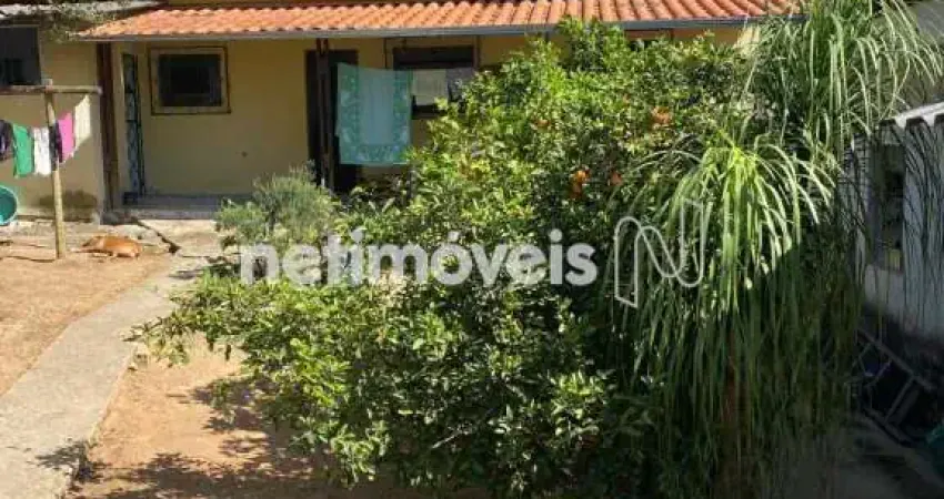 Casa com 2 quartos à venda na Rua Asa Branca, Goiânia, Belo Horizonte