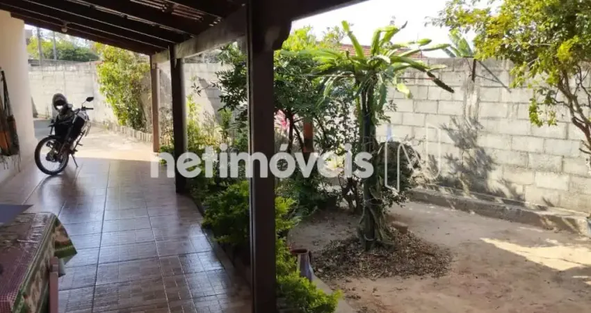 Casa com 3 quartos à venda na Rua Francisco Magalhães, Pindorama, Belo Horizonte