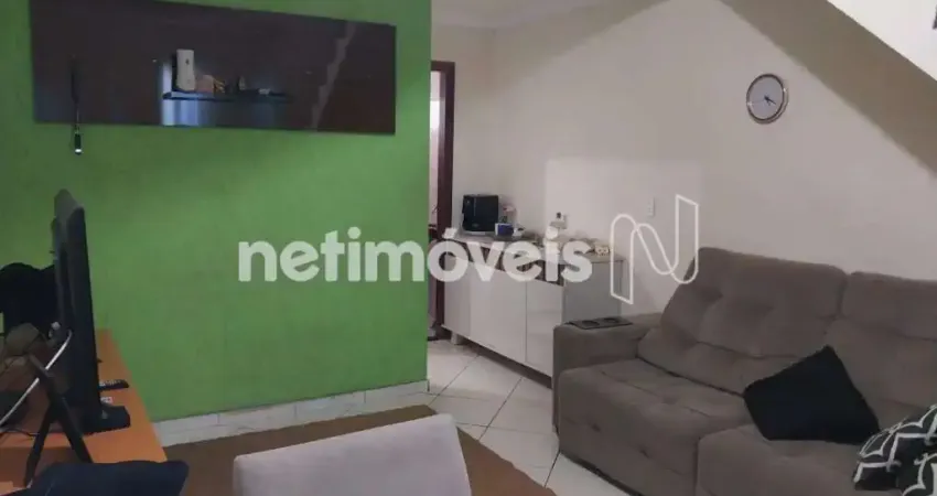 Descubra o seu novo lar no céu azul, 02 quartos, 02 banhos e 01 vaga de garagem.