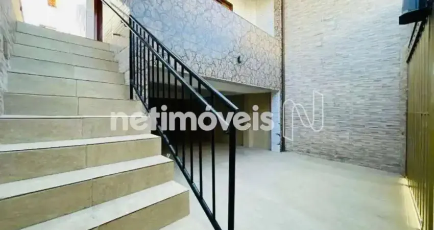 Casa com 3 quartos à venda na Rua Nilton Baldo, Paquetá, Belo Horizonte