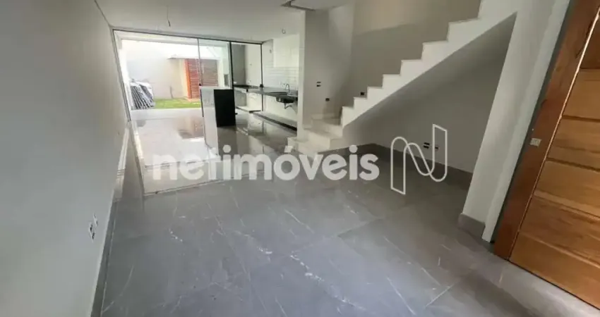 Casa com 3 quartos à venda na Rua Mércia Siqueira Prates, Santa Amélia, Belo Horizonte