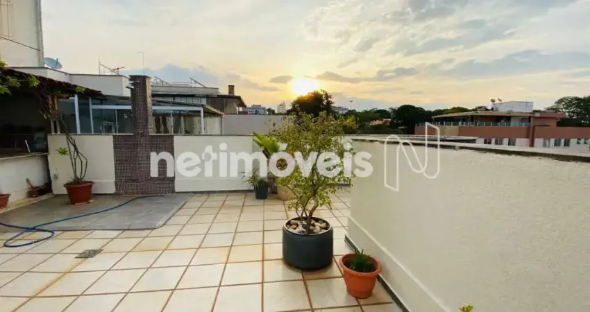 Cobertura impecável, reformada, vista 100% livre, espaço gourmet com ducha