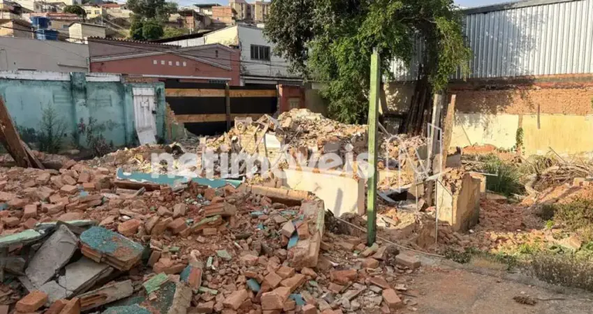 Terreno comercial à venda na Rua Arceburgo, Bonfim, Belo Horizonte