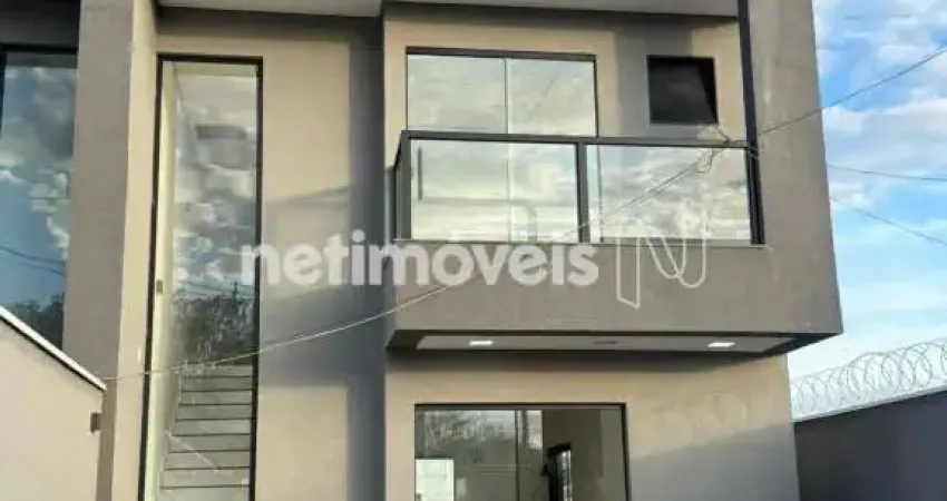 Casa com 3 quartos à venda na Rua Cesareia, Teixeirinha, Betim