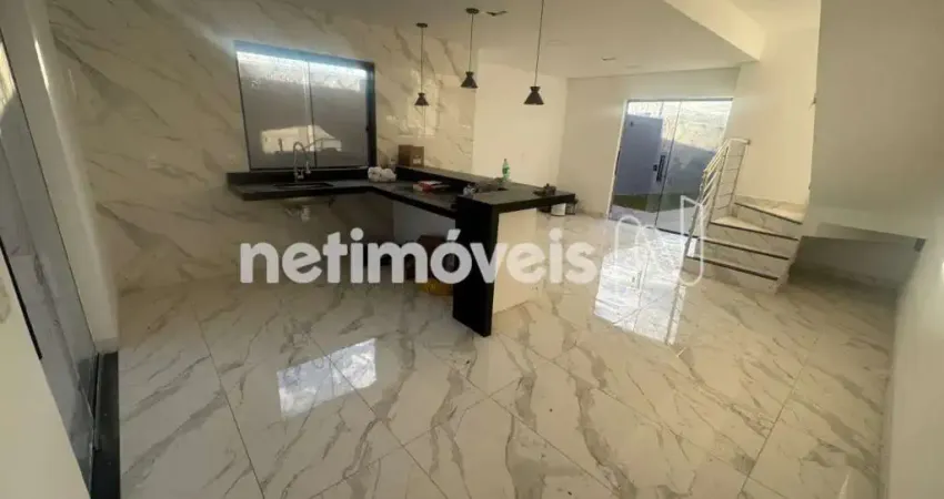 Casa com 3 quartos à venda na Rua Cesareia, Teixeirinha, Betim