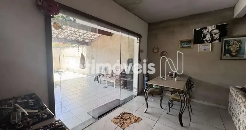 Casa com 3 quartos à venda na Avenida Francisco Negrão de Lima, Céu Azul, Belo Horizonte