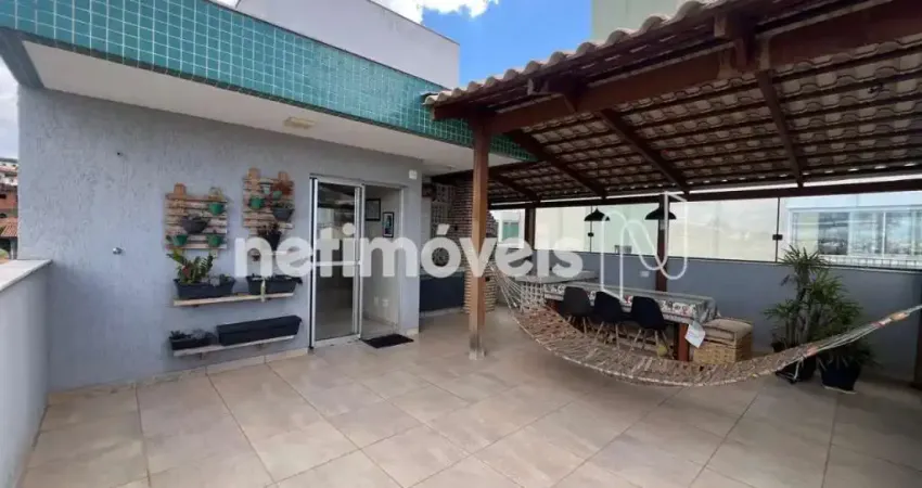 Cobertura 03 quartos com área aproximada de 128,60m²;, no santa cruz.