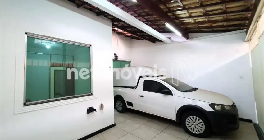 Casa à venda na Rua do Carmelo, Santa Mônica, Belo Horizonte