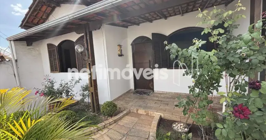 Casa com 5 quartos à venda na Rua Alfredo Herdy de Carvalho, Teixeira Dias, Belo Horizonte