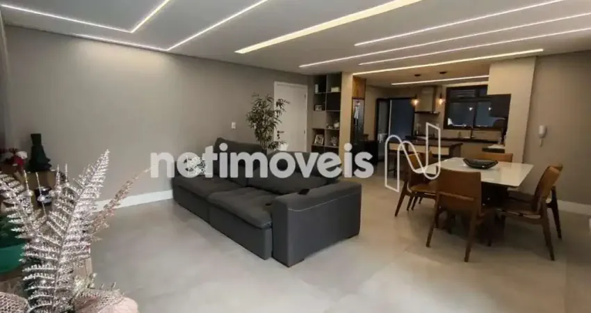 Apartamento com área privativa no melhor ponto do calafate, próximo ao prado!