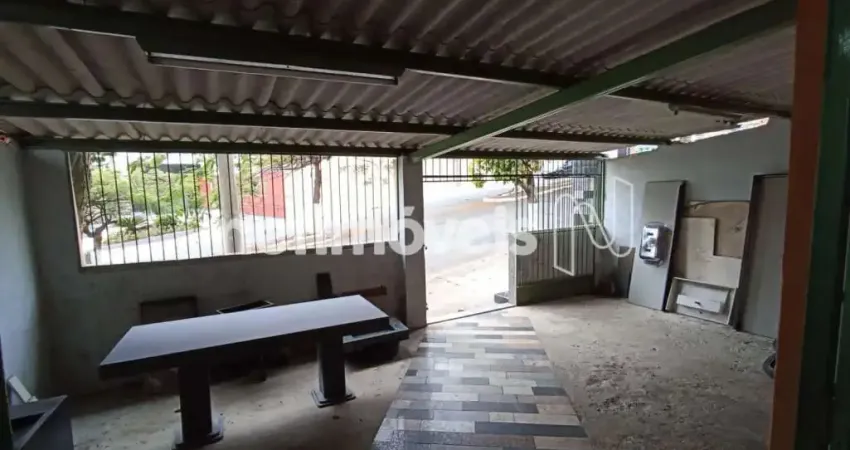 Terreno comercial à venda na Rua Vereador Ronaldo de Castro Alves, Providência, Pará de Minas