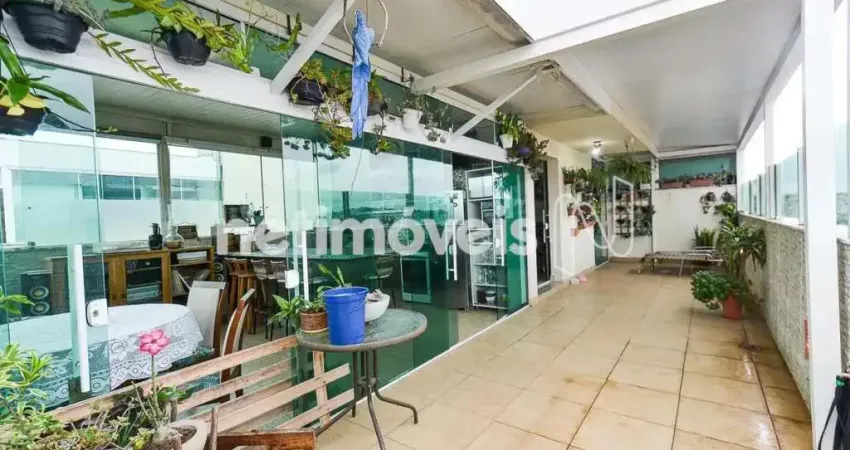 Cobertura à Venda no Calafate | 3 Quartos | 3 Vagas | Lazer Completo | Vista Panorâmica