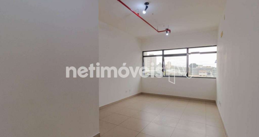 Sala comercial para alugar na Rua Ouro Preto, Barro Preto, Belo Horizonte