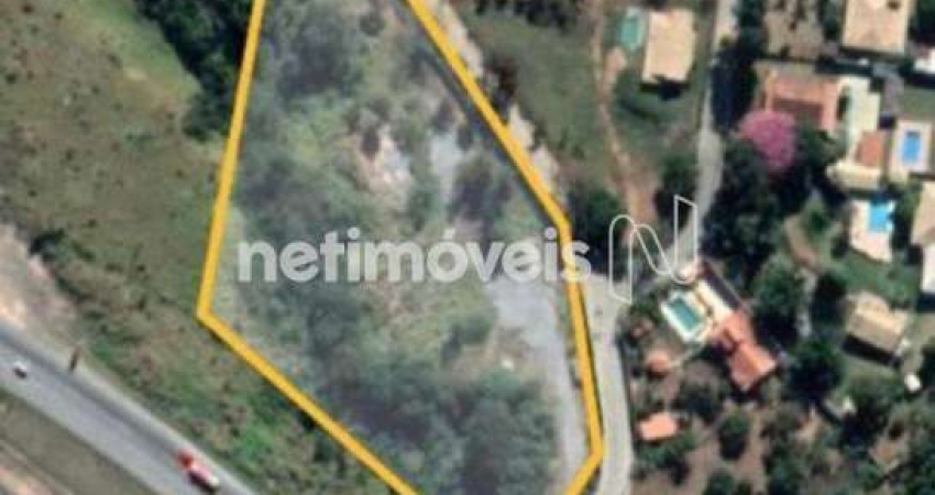 Terreno comercial para alugar na Rua Vinte A, Veneza, Ribeirão das Neves