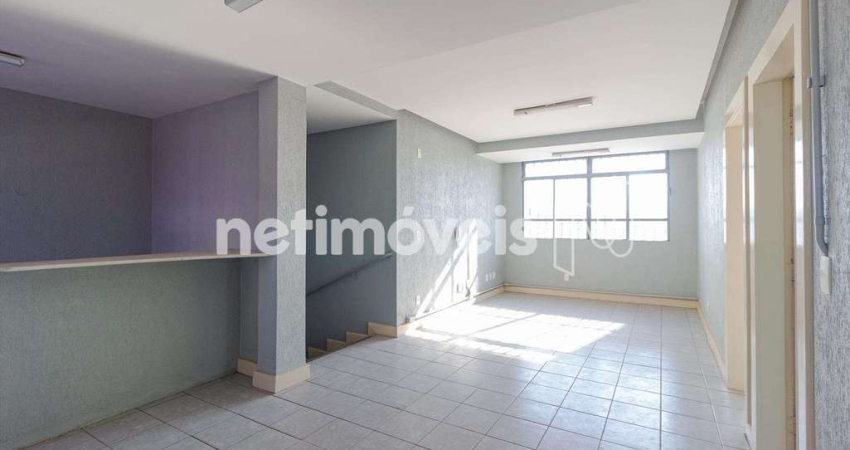 Sala comercial com 6 salas para alugar na Avenida Professor Magalhães Penido, São Luiz, Belo Horizonte