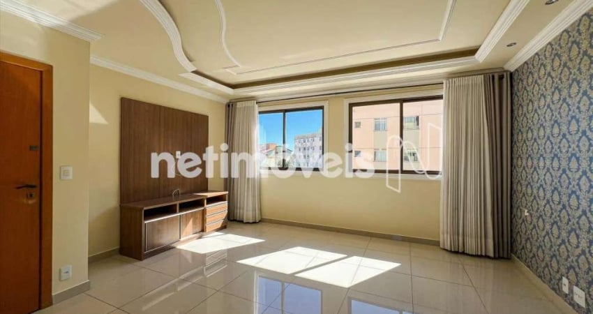 Apartamento com 3 quartos para alugar na Rua dos Crenaques, Santa Mônica, Belo Horizonte