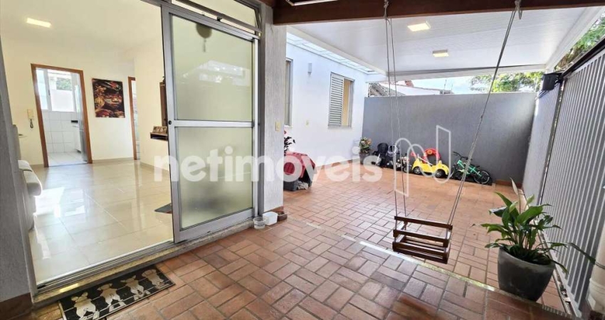 Apartamento com 3 quartos para alugar na Rua do Garibaldi, Alto Caiçaras, Belo Horizonte