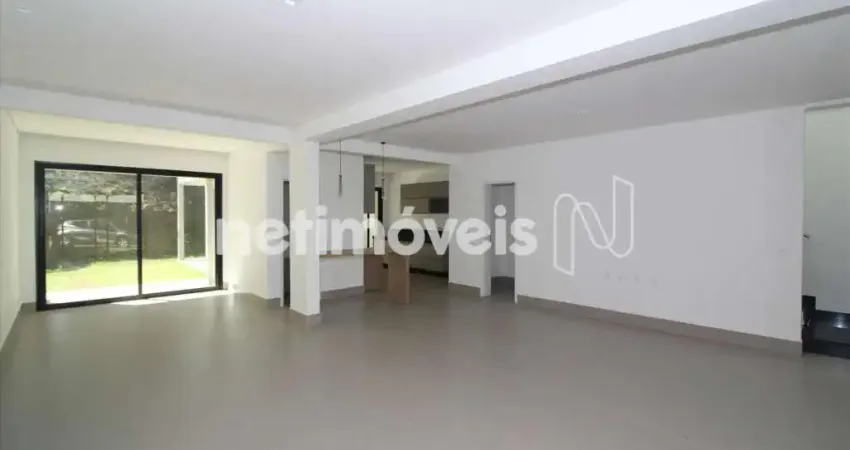 Casa em condomínio fechado com 3 quartos para alugar na Rua Jair Ferreira de Sá, Garças, Belo Horizonte