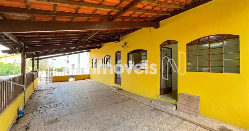Barracão / Galpão / Depósito com 1 sala para alugar na Rua Joaquim Manhães, Boa Vista, Belo Horizonte
