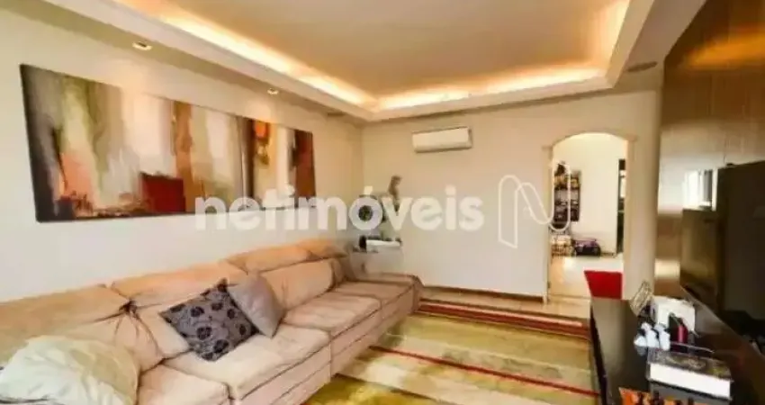 Excelente casa ampla com 5 quartos no Sagrada Família – Belo Horizonte