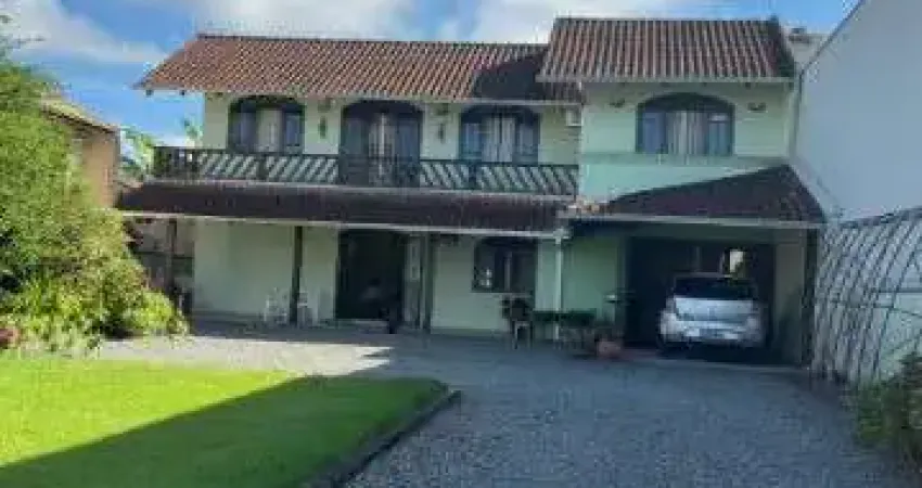 Sobrado Bairro Floresta Joinville - Buch Imóveis
