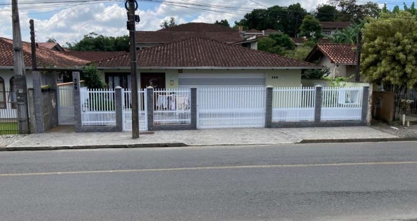 Casa térrea - venda - Bairro Bom Retiro - Buch Imoveis - Imoveis Joinville