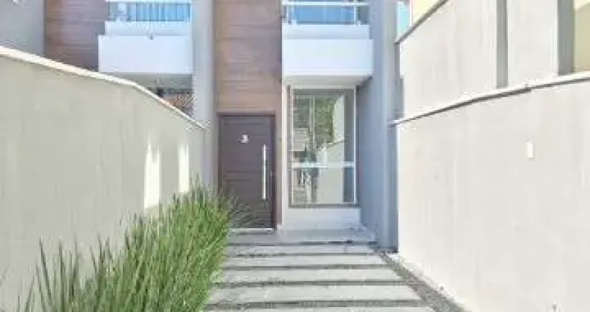 Geminado a Venda no bairro Floresta com duas suítes próximo a Rua São Paulo