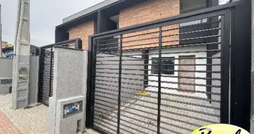 Casa Geminada no Ulisses Guimarães com duas suítes e sacadas individuais