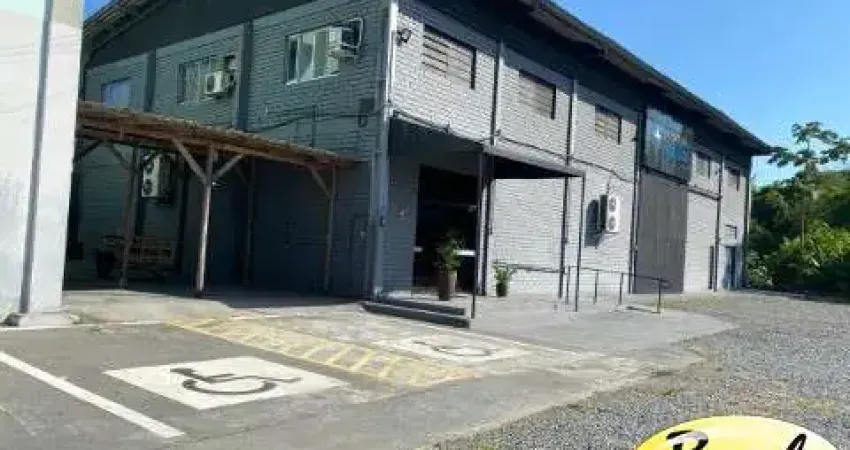 Barracão / Galpão / Depósito com 7 salas para alugar no Guanabara, Joinville
