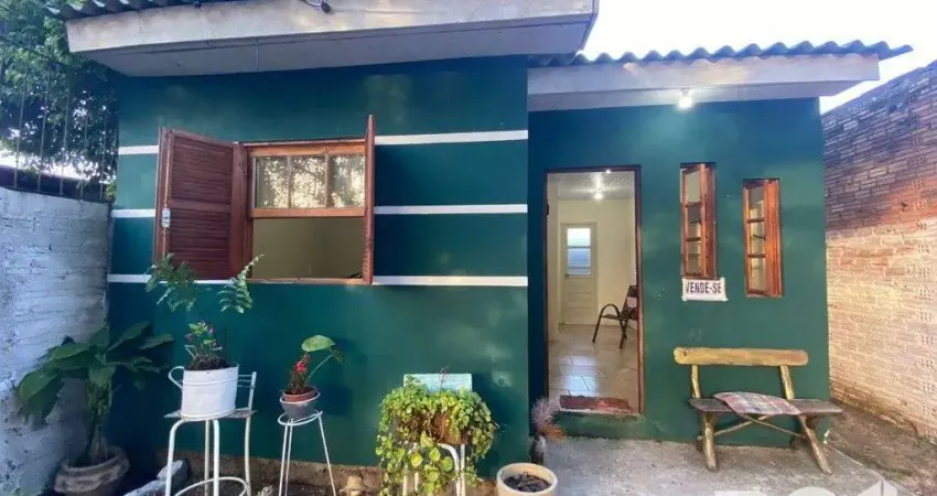 Casa 2 dormitórios à venda Cavalhada Porto Alegre/RS