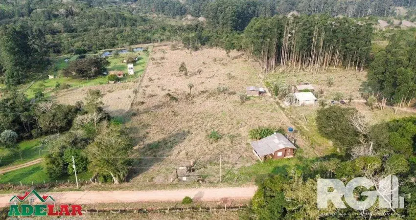 Chácara / sítio com 2 quartos à venda na Estrada do Varejão, --, Lami, Porto Alegre