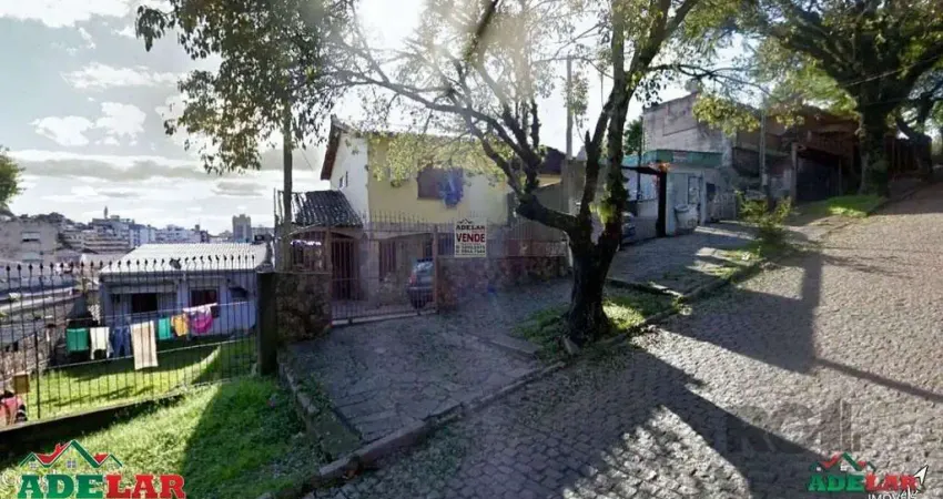 Casa 3 dormitórios à venda Medianeira Porto Alegre/RS