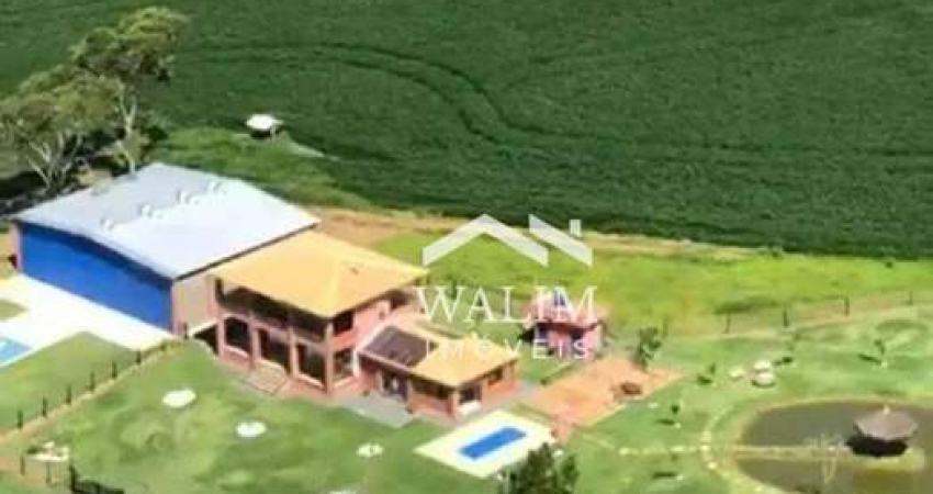Fazenda de Luxo à Venda na Região de Passos, MG – 237 Hectares com Pista de Pouso e Potencial para 700 Mil Pés de Café!