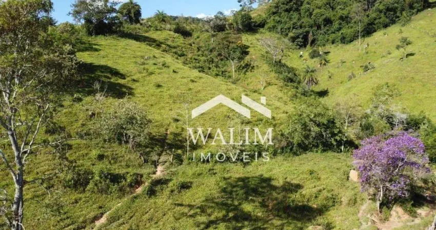 Fazendinha de Aproximadamente 13 Hectares em Oliveira, MG