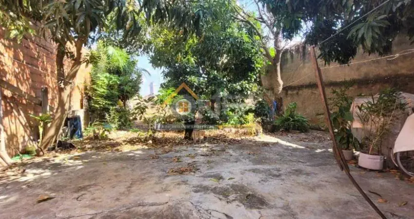 Terreno com casa antiga para demolicação á venda em indaiatuba/sp - localizada no centro da cidade