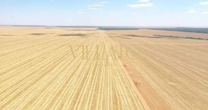 Fazenda à venda na Avenida Cuiabá, 857, Centro, Querência